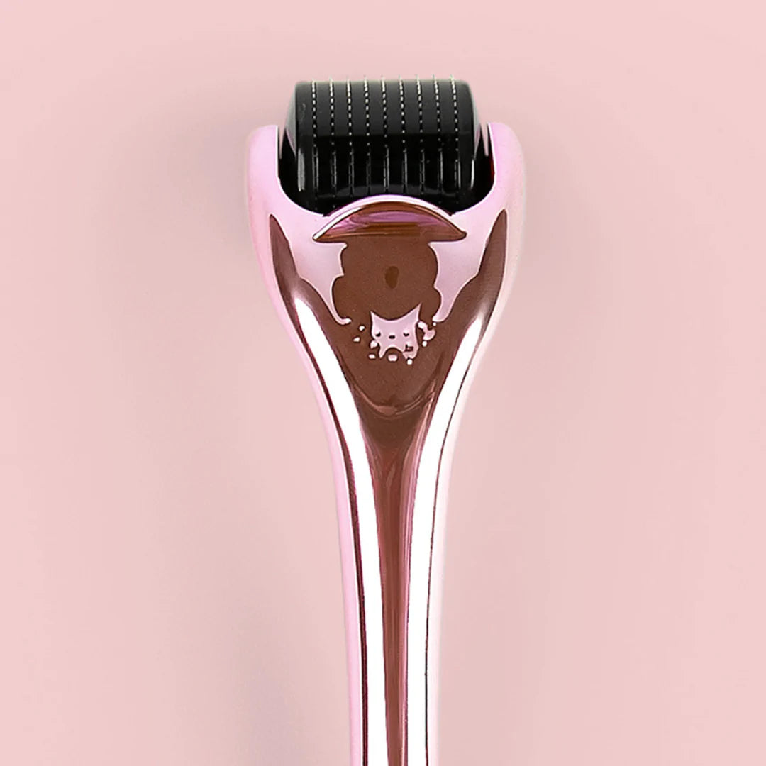 MCOBEAUTY Luxe Skin Microneedle Derma Roller
