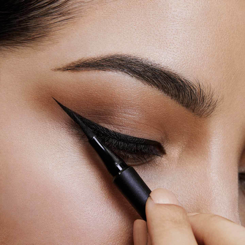 MAYBELLINE Master Precise Liquid Liner - Brown