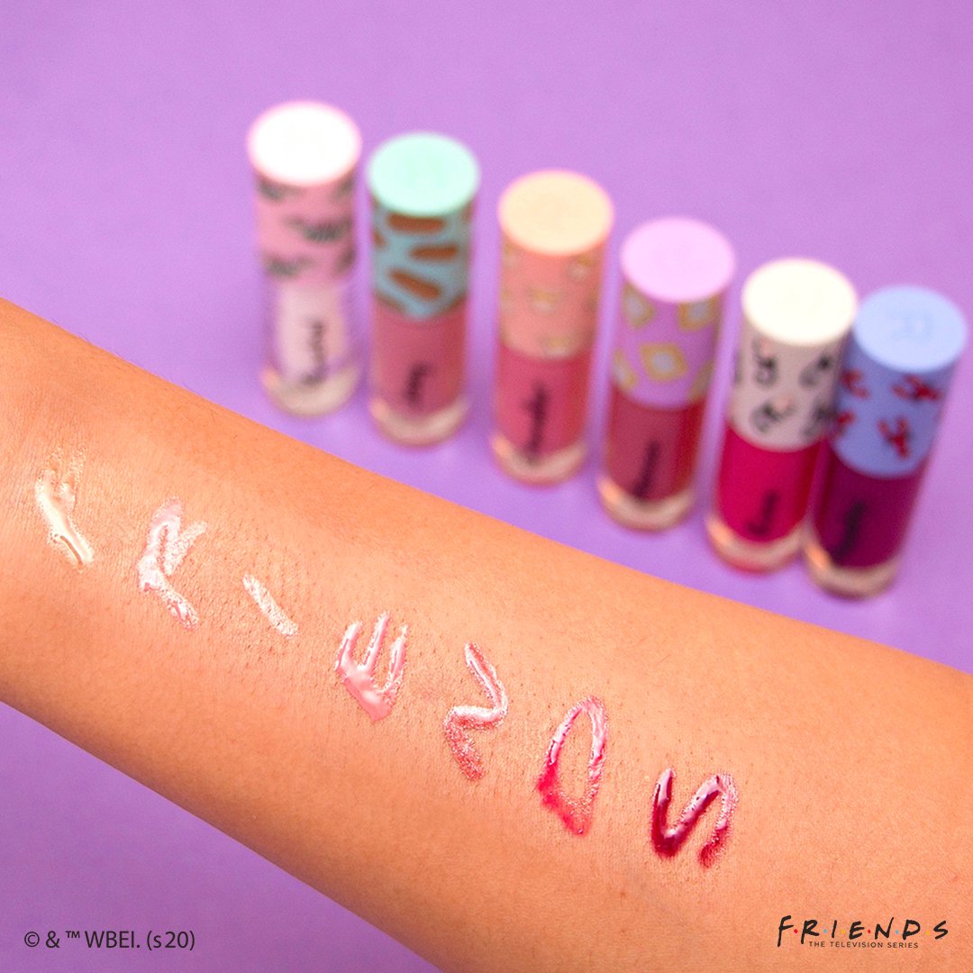 MAKEUP REVOLUTION X Friends Phoebe Lip Gloss